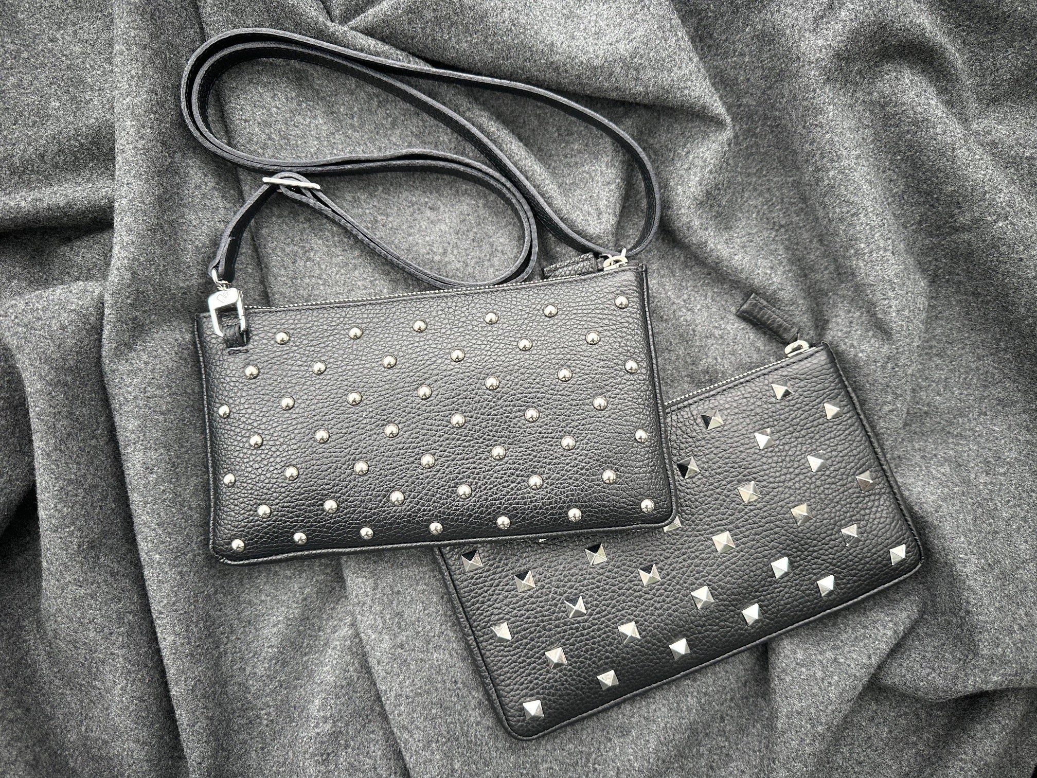 kleine Ledertasche mit eckigen Nieten, kleine Ledertasche, Nietentasche klein, kleine Nietentasche mit reckigen Nieten kaufen, Nietentaschen, minibag mit Nieten, mini bag mit Nieten, Handytasche mit Nieten eckig, kleine schwarze Tasche mit Nieten