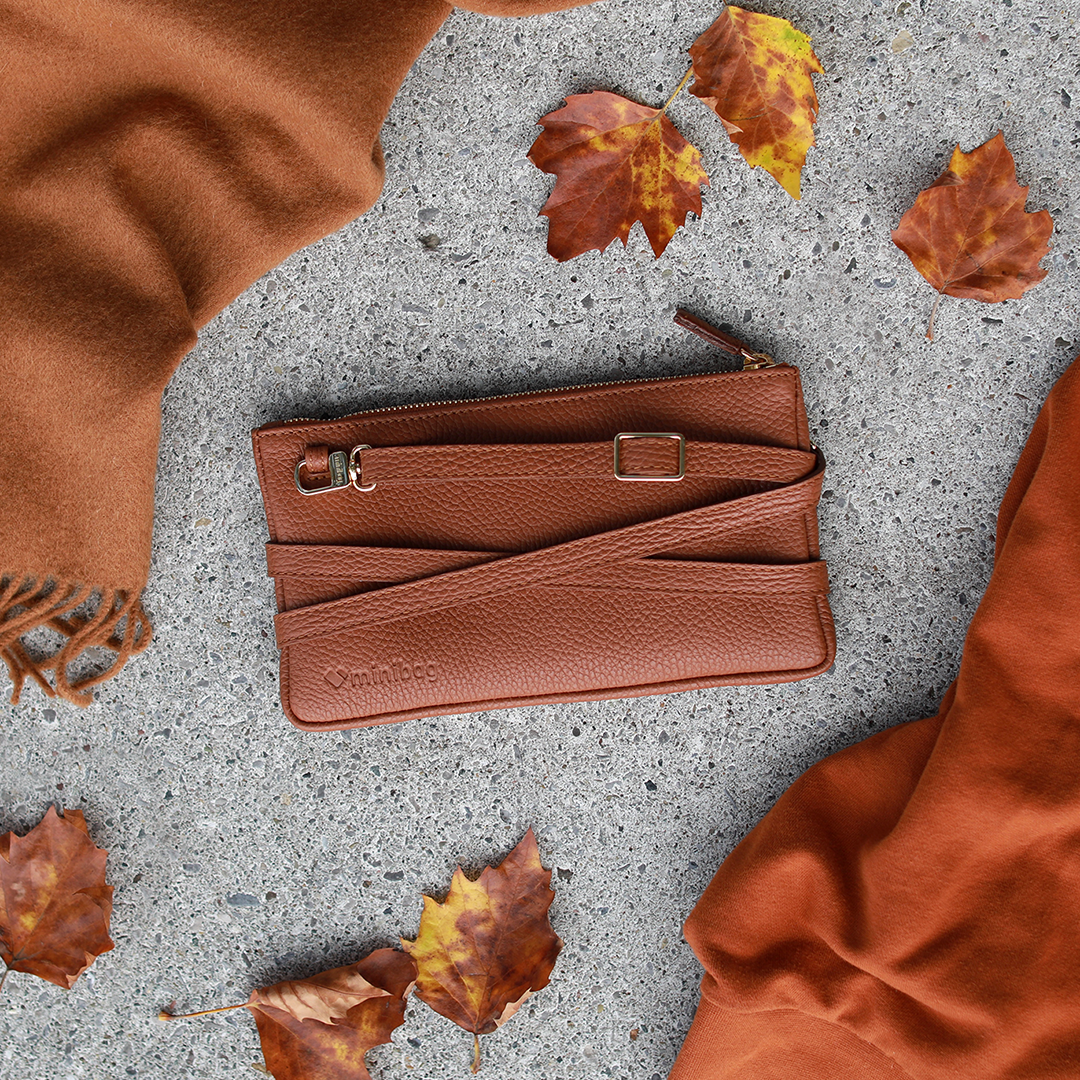 minibag cognac Edition GOLD, braune Clutch, braune Ledertasche, Geldtasche zum Umhängen, minibag, - kleine Tasche, handy tasche zum umhängen, Umhänge Ledertasche Damen, kleine taschen zum umhängen, kleine ledertasche zum umhängen, kleine tasche elegant, kleine handtasche damen leder