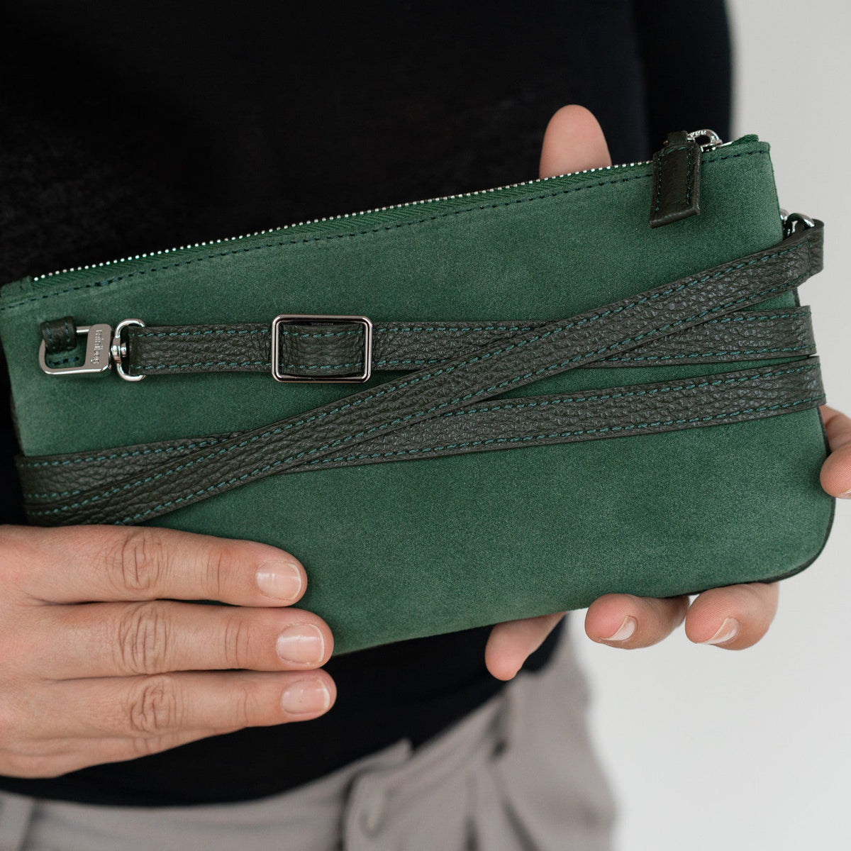 kleine grüne rauhleder Crossbodybag, Umhängetasche Clutch grün velours