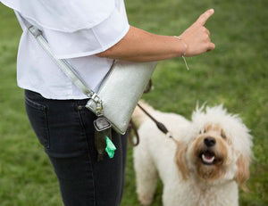 minibag poo doggy-bag, graues Täschchen für Hundesackerl, Accessoires für Hunde, minibag for dogs